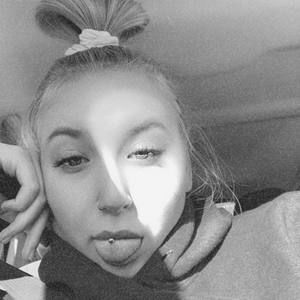 Meet your Posher, Ember